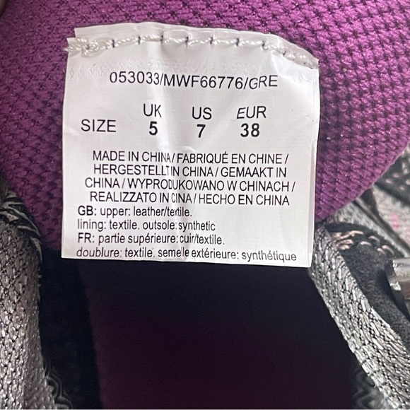 Mountain Warehouse Women's Black and Purple Hiking Shoes NWT - Picture 5 of 6